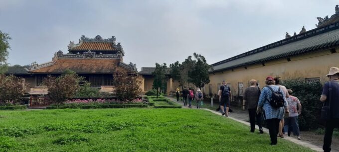 From Da Nang/Hoi An: Hai Van Pass & Hue Imperial City Deluxe - Tour Features and Attractions