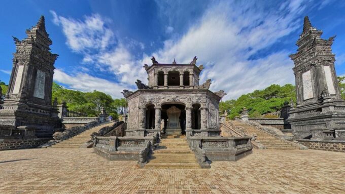 From Da Nang: Hue Imperial City Full-Day Tour - Visiting the Khai Dinh Royal Tomb