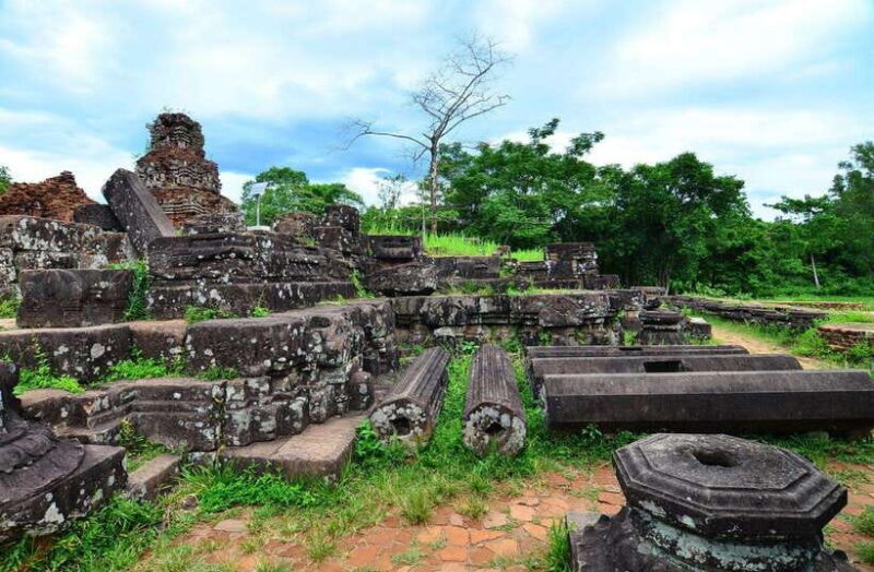 From Da Nang: My Son Sanctuary Guided Tour With Lunch - What to Expect at My Son Sanctuary