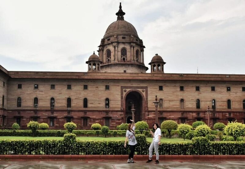 From Delhi : 1-day Delhi and 1-day Agra Tour by Private Car - Itinerary Details