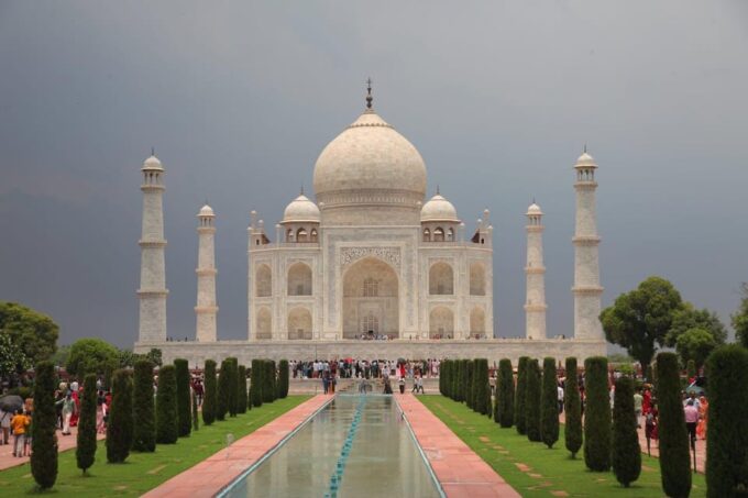 From Delhi: 1-Day Taj Mahal and Agra Tour With Transfers - Travel Duration