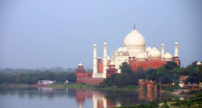 From Delhi: 2-Day Agra & Fatehpur by Superfast Train Tour - The Sum Up