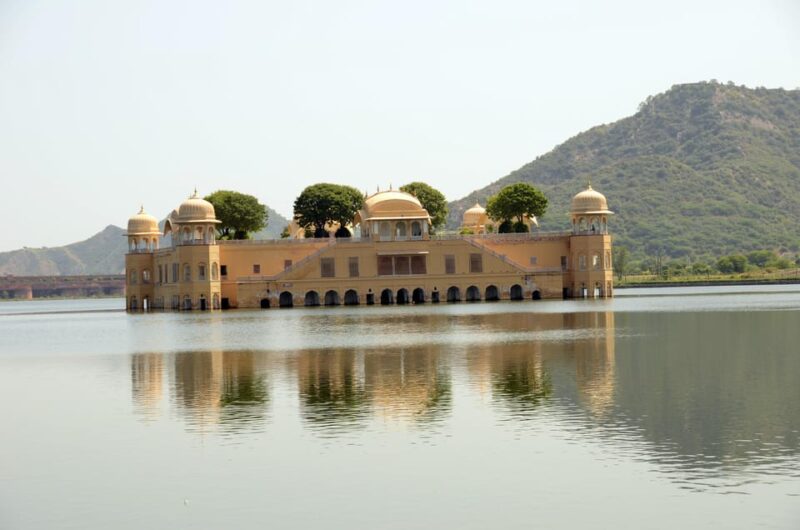 From Delhi: 2-Day Golden Triangle Trip to Agra and Jaipur - Itinerary Details