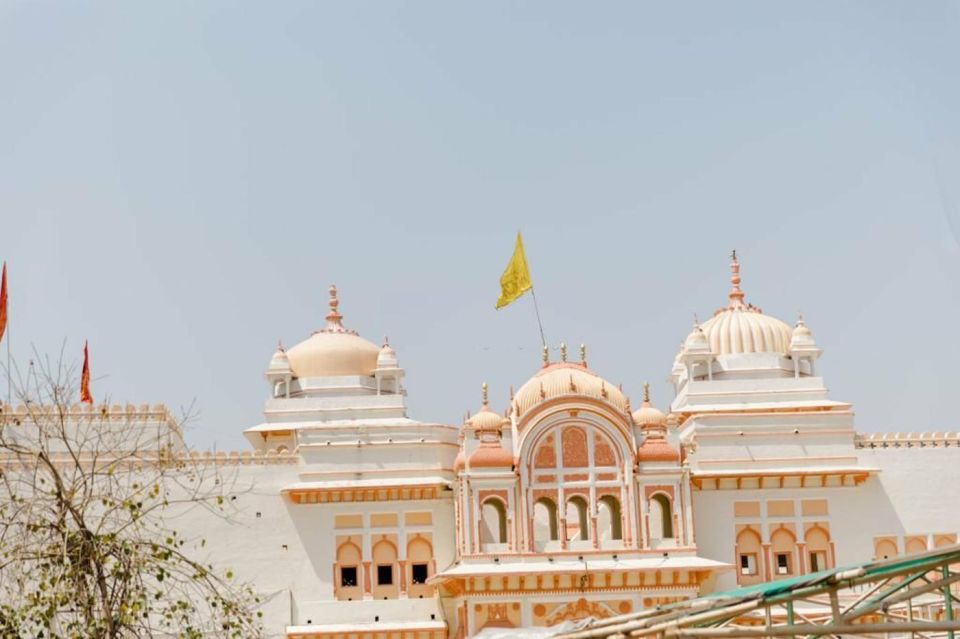 From Delhi: 2 Days Orchha and Khajuraho Tour - Day 1 Itinerary