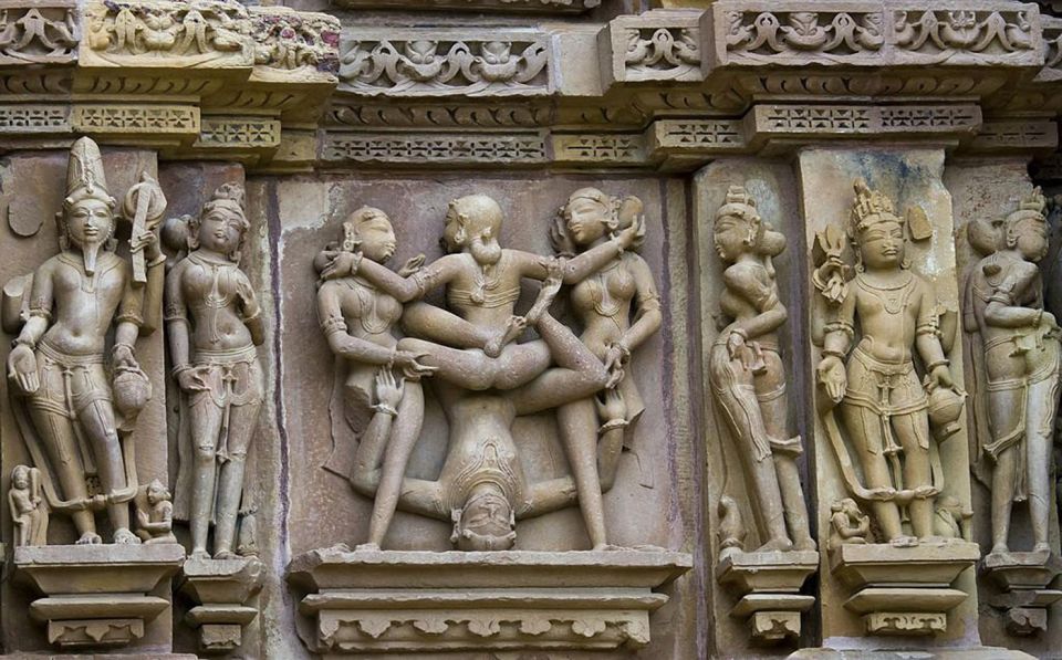 From Delhi: 2 Days Orchha and Khajuraho Tour - Day 2 Itinerary
