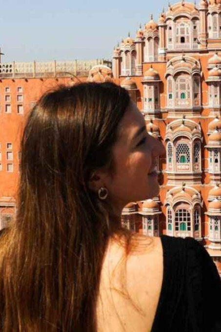 From Delhi: 2 Days/Overnight Jaipur Tour - Group Size and Languages