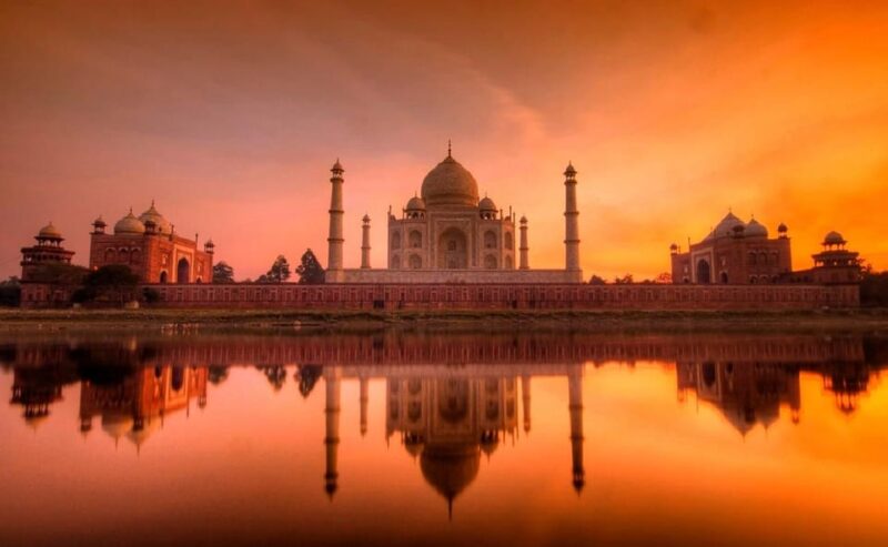 From Delhi: 2 Days Taj Mahal & Agra Tour With Fatehpur Sikri - Tour Overview