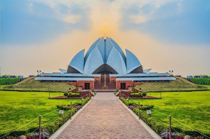 From Delhi: 3-Days Golden Triangle Luxury Tour Experience - Important Information