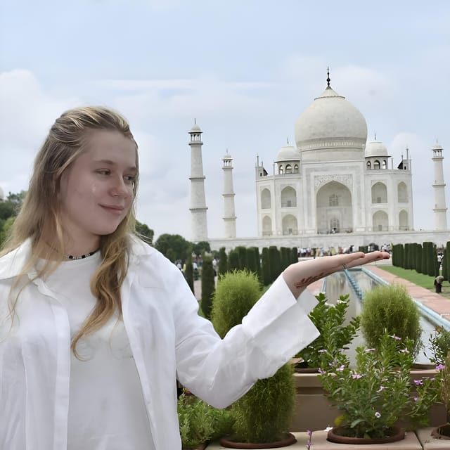 From Delhi: 5* Meal & Taj Mahal & Agra Tour by Express Train - Highlights of Agra