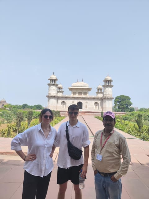 From Delhi: 5* Meal & Taj Mahal & Agra Tour by Express Train - Inclusions and Benefits