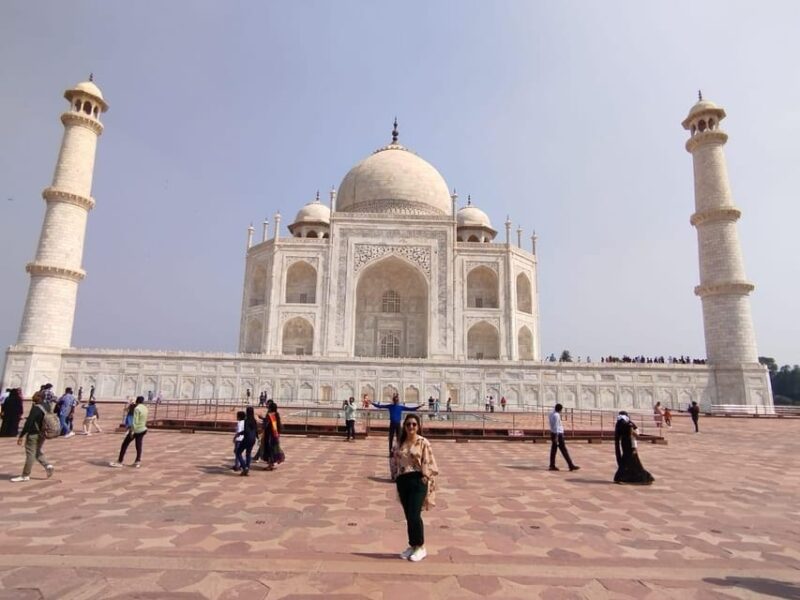 From Delhi: Agra Sightseeing With Lord Shiva Temple - Language Options Available