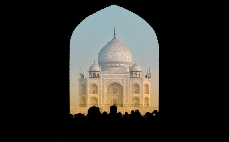 From Delhi: Day Trip to Taj Mahal, Agra Fort &Fatehpur Sikri - Good To Know