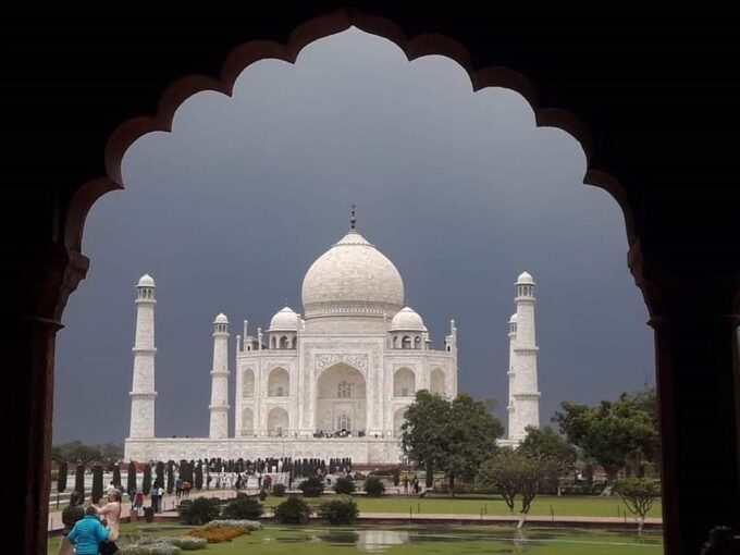 From Delhi: Delhi & Agra Wonders: 2-Day Taj Mahal Car Tour - Important Considerations