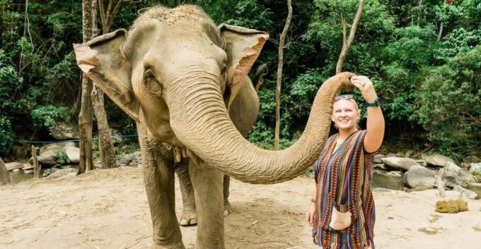 From Delhi: Elephant and Taj Mahal Private Tour By Car - Important Considerations