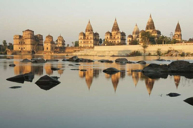 From Delhi: Golden Triangle Tour With Khajuraho & Varanasi - Experience and Attractions