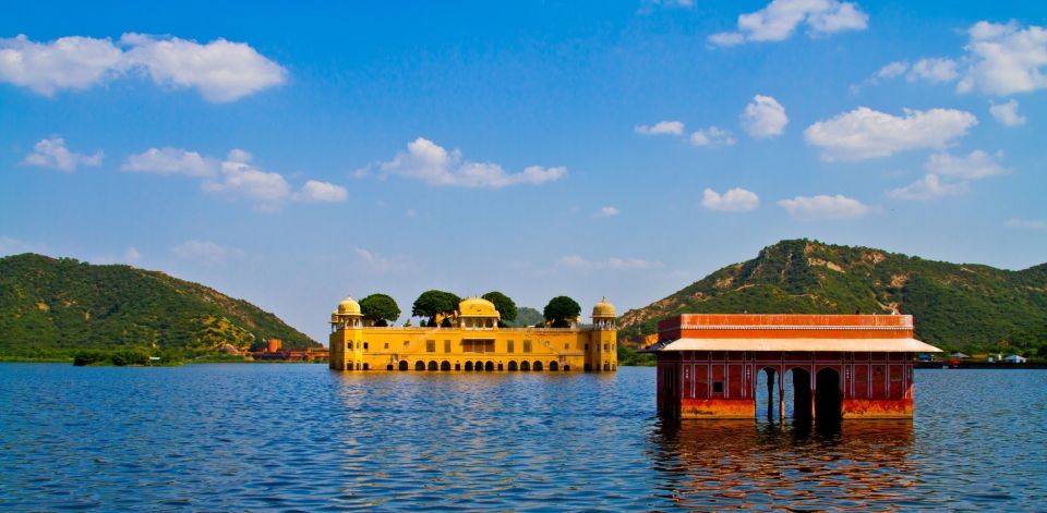 From Delhi: Jaipur 2 Day Private Tour - Detailed Itinerary