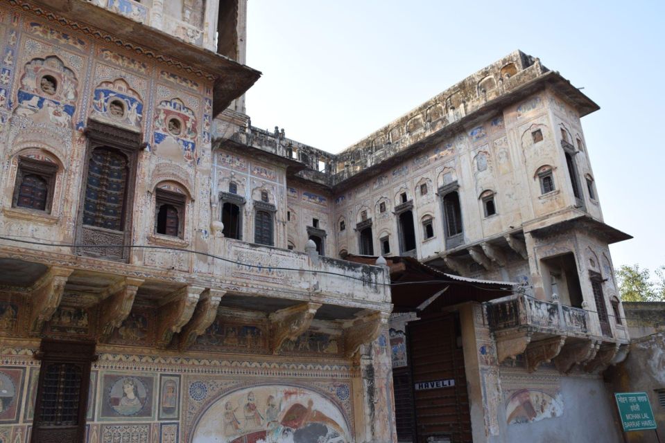 From Delhi: Overnight Guided Tour of Mandawa by Car - Accessibility Information