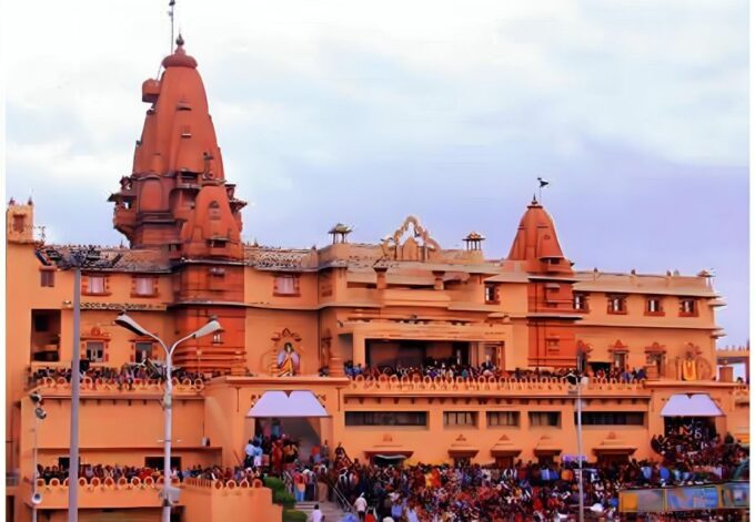 From Delhi: Private 1-day Mathura and Vrindavan Tour by Car - Frequently Asked Questions