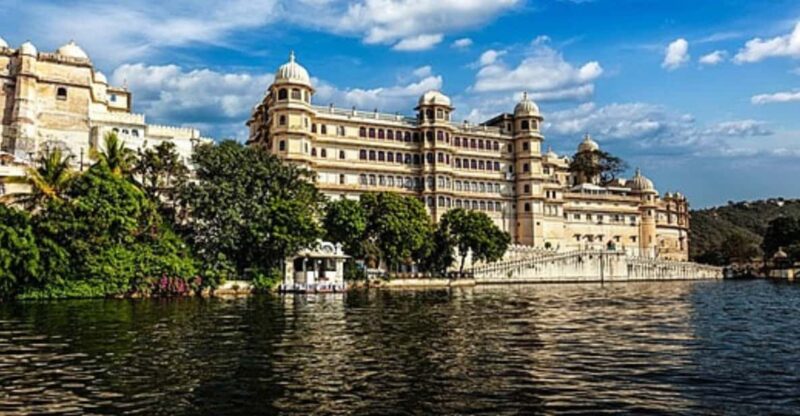 From Delhi: Private 11-Days Séjour De Grand Luxe India Tour - Transportation and Amenities