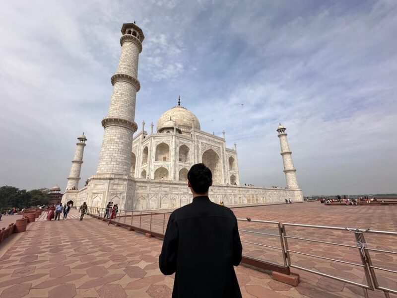 From Delhi: Private Agra Car Tour With Meals - Itinerary and Highlights