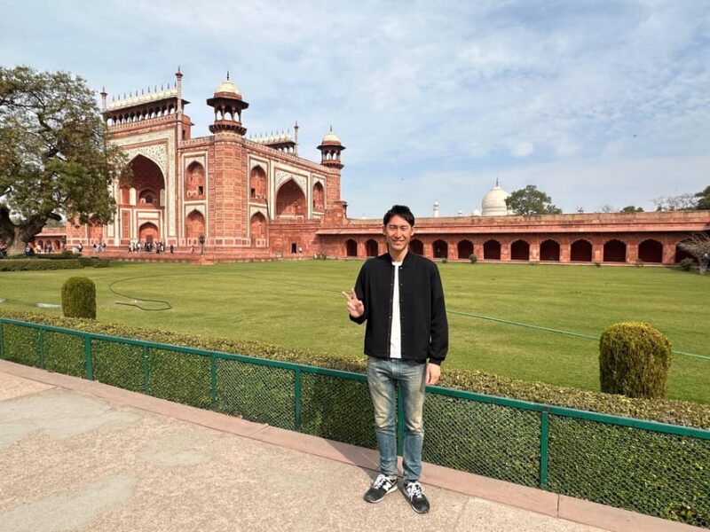 From Delhi: Private Agra Car Tour With Meals - Guided Experience Details