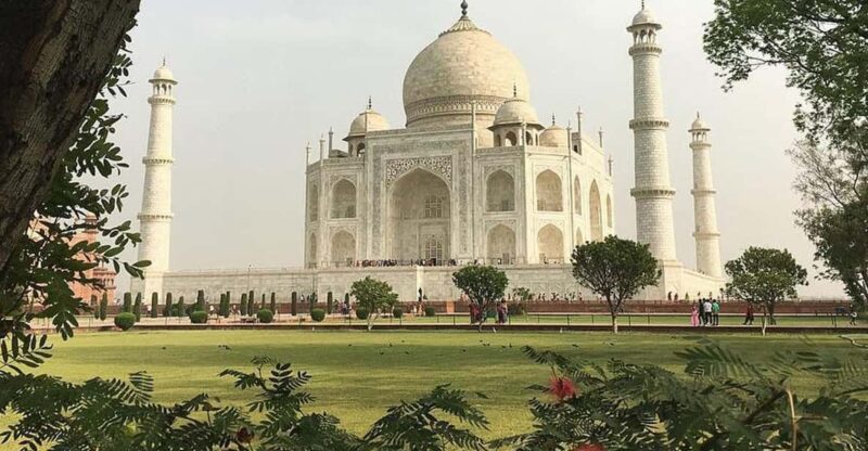 From Delhi: Private Agra Tour With Guide By Car - Itinerary Highlights