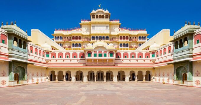From Delhi: Private Jaipur Day Trip by Air-Conditioned Car - Travel Tips for Jaipur