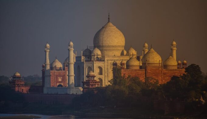 From Delhi: Private Taj Mahal & Agra Day Trip With Transfers - Tips for a Great Experience