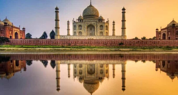 From Delhi: Private Taj Mahal and Agra Tour by Express Train - Tips for a Smooth Journey