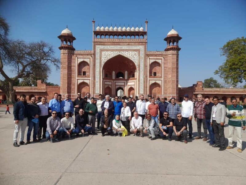From Delhi: Private Taj Mahal and Agra Tour by Express Train - Dining Options
