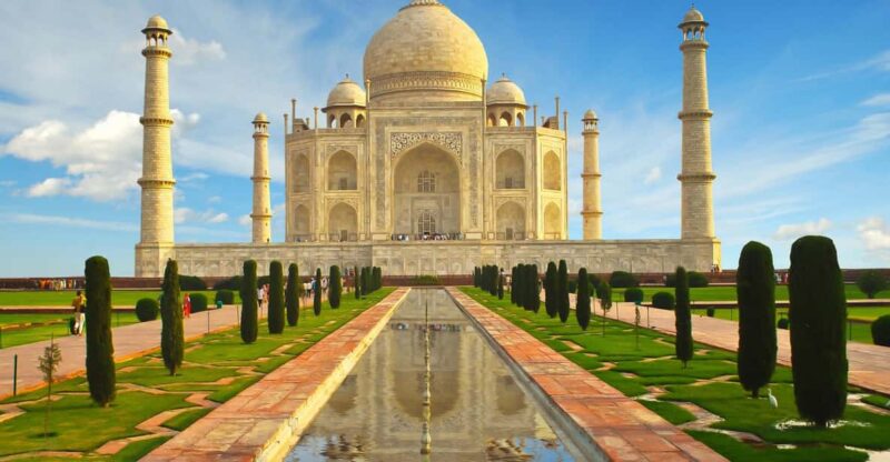 From Delhi: Sunrise Agra Tour by Car With Breakfast - Good To Know
