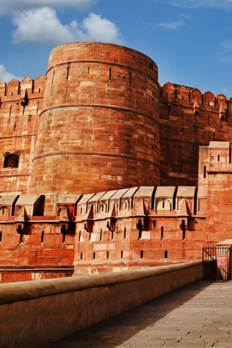 From Delhi: Sunrise Agra Tour by Car With Breakfast - The Sum Up