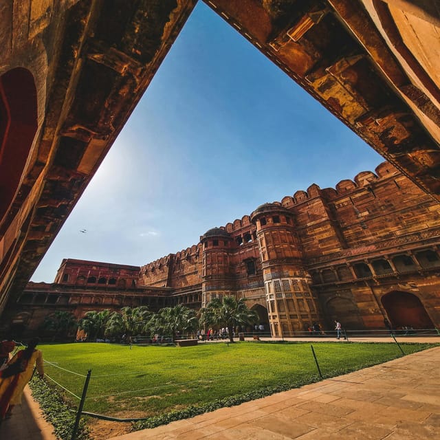 From Delhi: Sunrise Taj Mahal and Mathura & Vrindavan Tour - Experience With a Guide