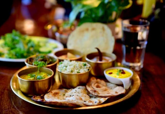 From Delhi : Sunrise Taj Mahal Tour With Entrance & Food - Customer Reviews