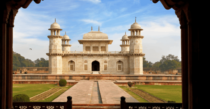 From Delhi: Taj Mahal, Agra Fort, and Baby Taj Tour by Car - Tour Inclusions and Options