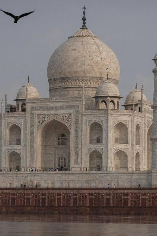 From Delhi: Taj Mahal, Agra Fort, Fatehpur Sikri 2-Day Tour - Good To Know
