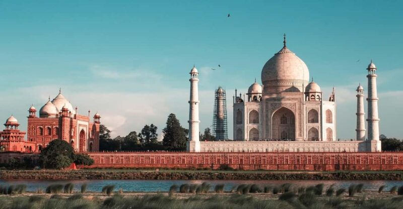 From Delhi: Taj Mahal & Agra Tour by Gatimaan Express Train - Guided Tour Highlights