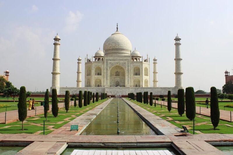 From Delhi: Taj Mahal and Agra Fort Day Trip With Transfers - Included Amenities