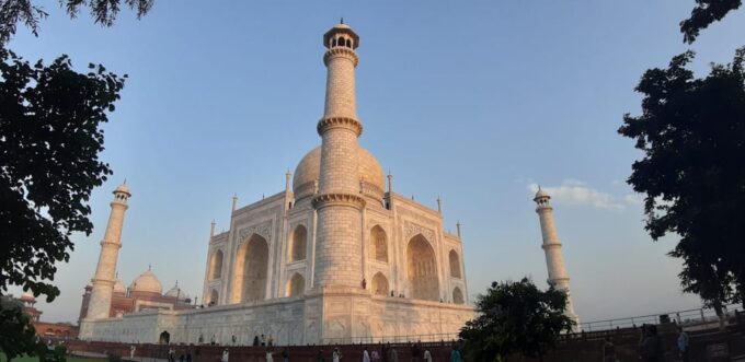 From Delhi: Taj Mahal and Agra Fort Private Sunrise Tour - Important Considerations