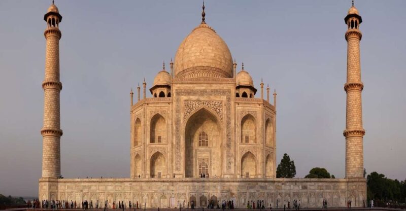 From Delhi: Taj Mahal Sightseeing Tour With Female Guide - Itinerary Highlights