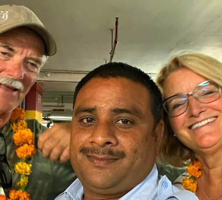 From Delhi : Taj Mahal Sunrise Tour by Car - All Inclusive - Meals and Amenities