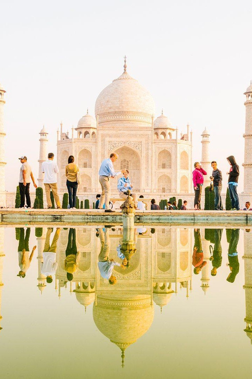 From Delhi: Taj Mahal Sunrise Tour With Bear Rescue Centre - Transportation and Accessibility