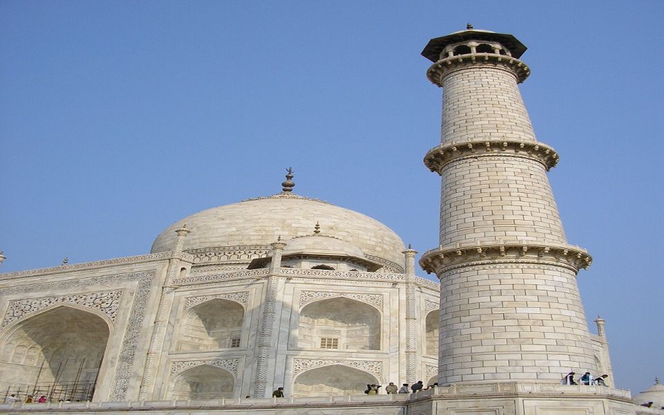 From Delhi: Taj Mahal Tour With Mathura City Sightseeing - Itinerary Details