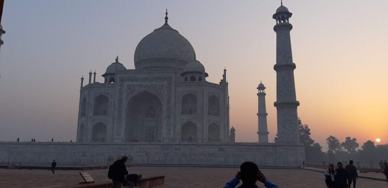From Delhi :- Taj Mahal Tour With Private Guide By Car - Tour Inclusions