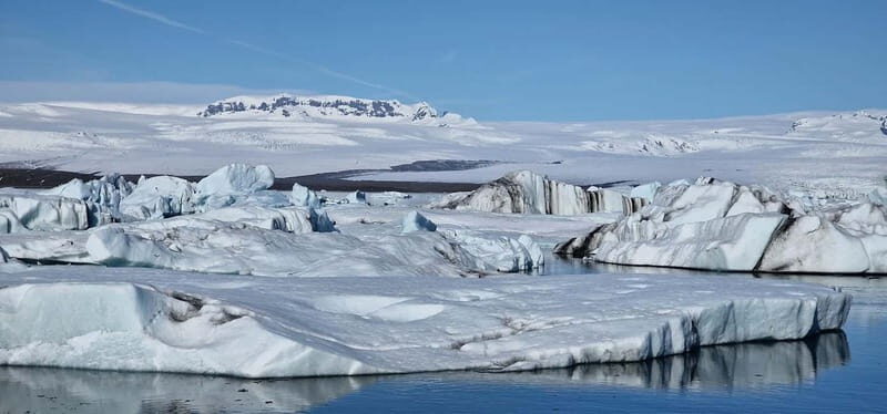 From Djúpivogur: Glacier Lagoon & Diamond Beach Day Trip - Main Attraction: Jökulsárlón Glacier Lagoon