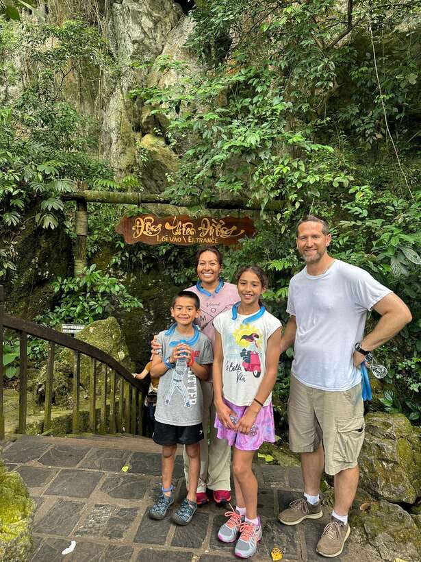 From Dong Hoi: Paradise Cave and Mooc Spring Day Trip - Overview of the Day Trip