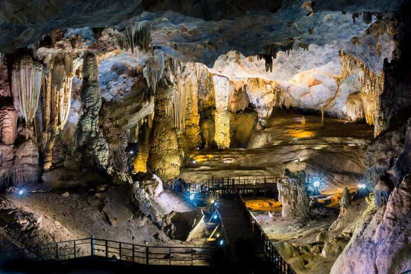 From Dong Hoi/Phong Nha: Paradise Cave and Dark Cave Tour - Inclusions and Exclusions