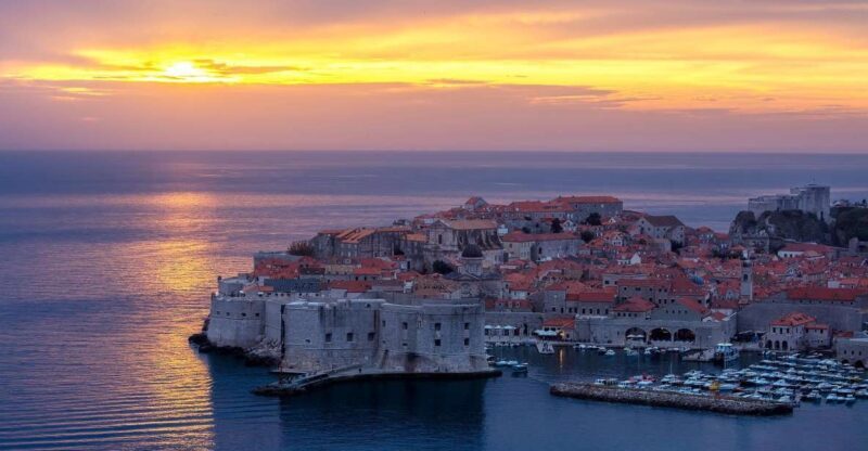 From Dubrovnik: Golden Hour Sunset Cruise with Free Drinks - Key Points