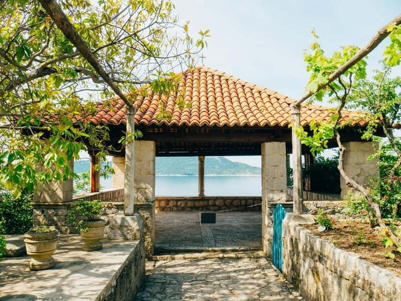 From Dubrovnik to Bosnia: Trsteno & Vjetrenica Cave Day Tour - Who Is This Tour Best For?