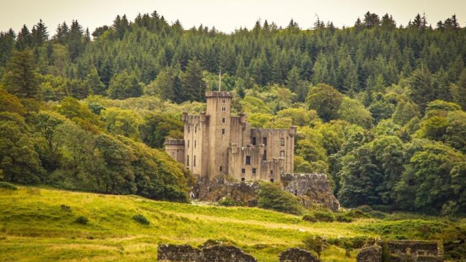 From Edinburgh: 2-Day Ultimate Highland Tour With Hotel - Booking and Cancellation Policy